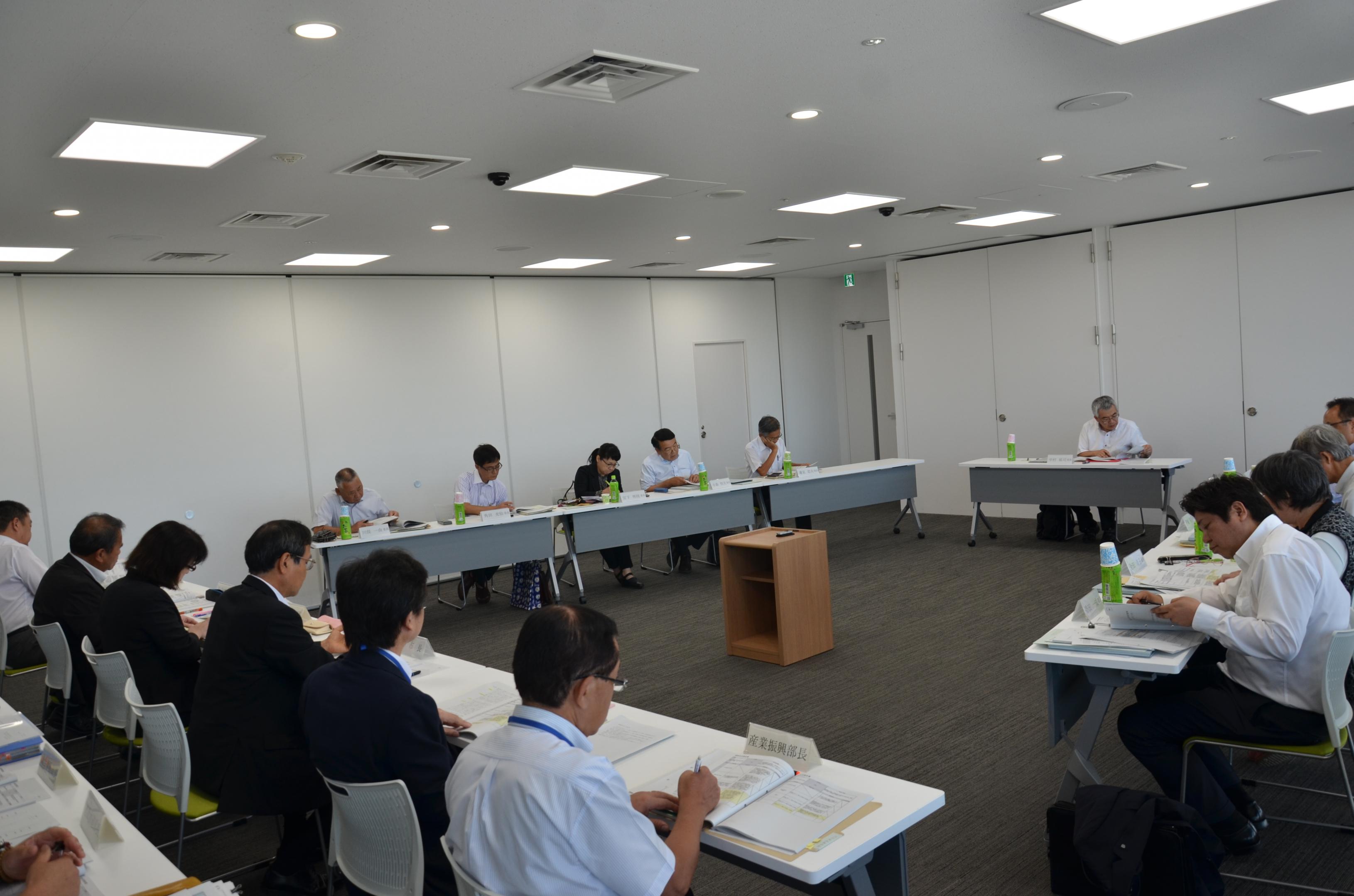 副市長等との意見交換の様子1 副市長等との意見交換の様子1