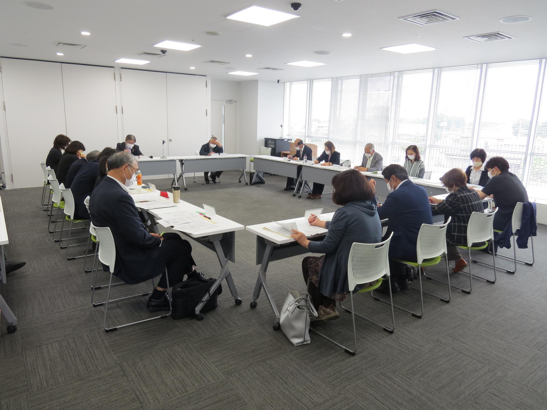 会議の開催風景 会議の開催風景