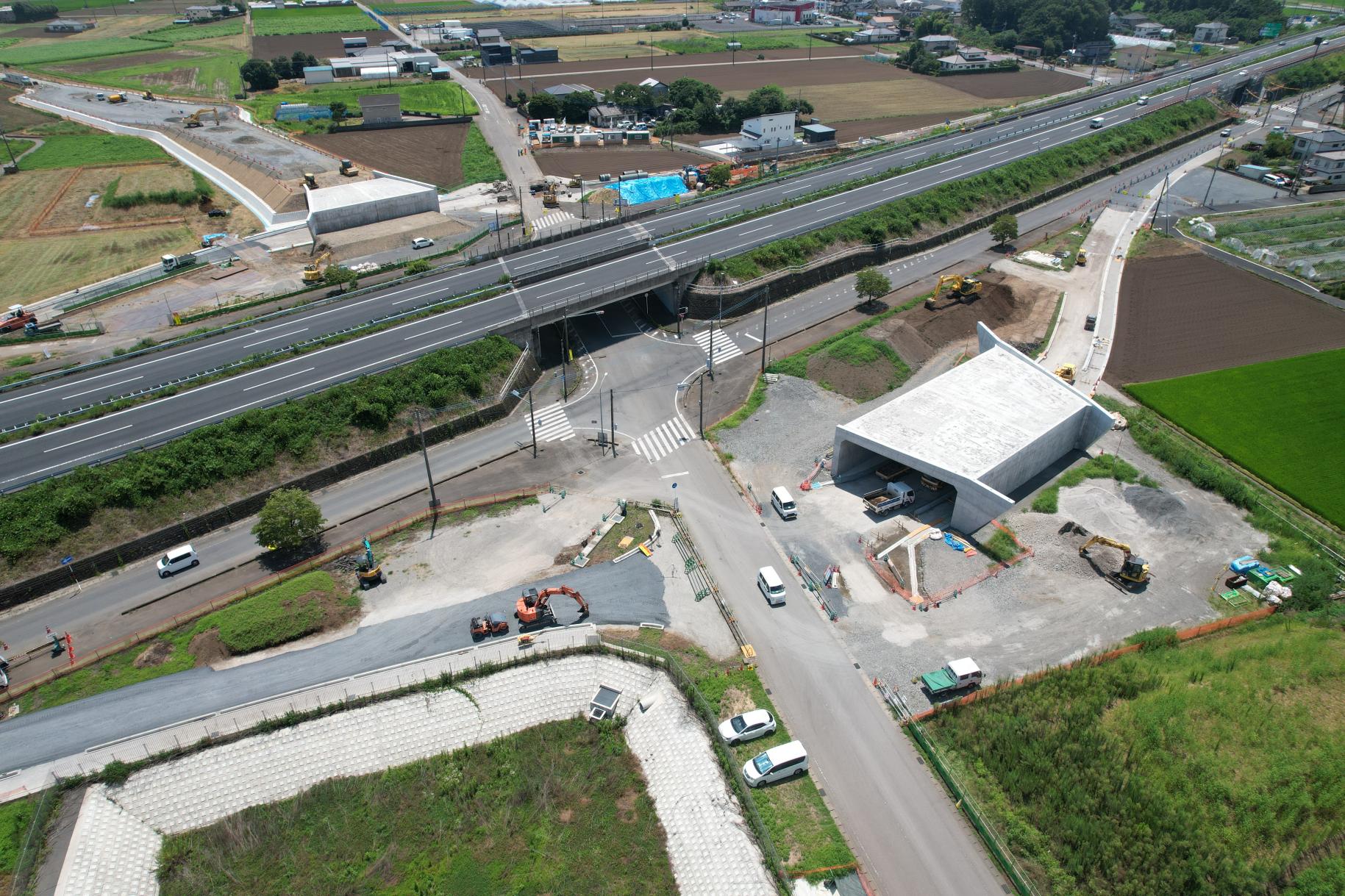 北関東自動車道北側接続部付近