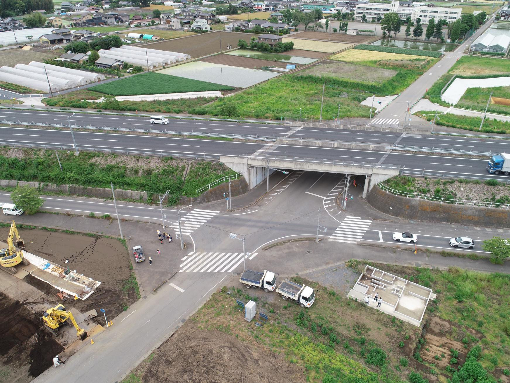 北関東自動車道南側接続部付近