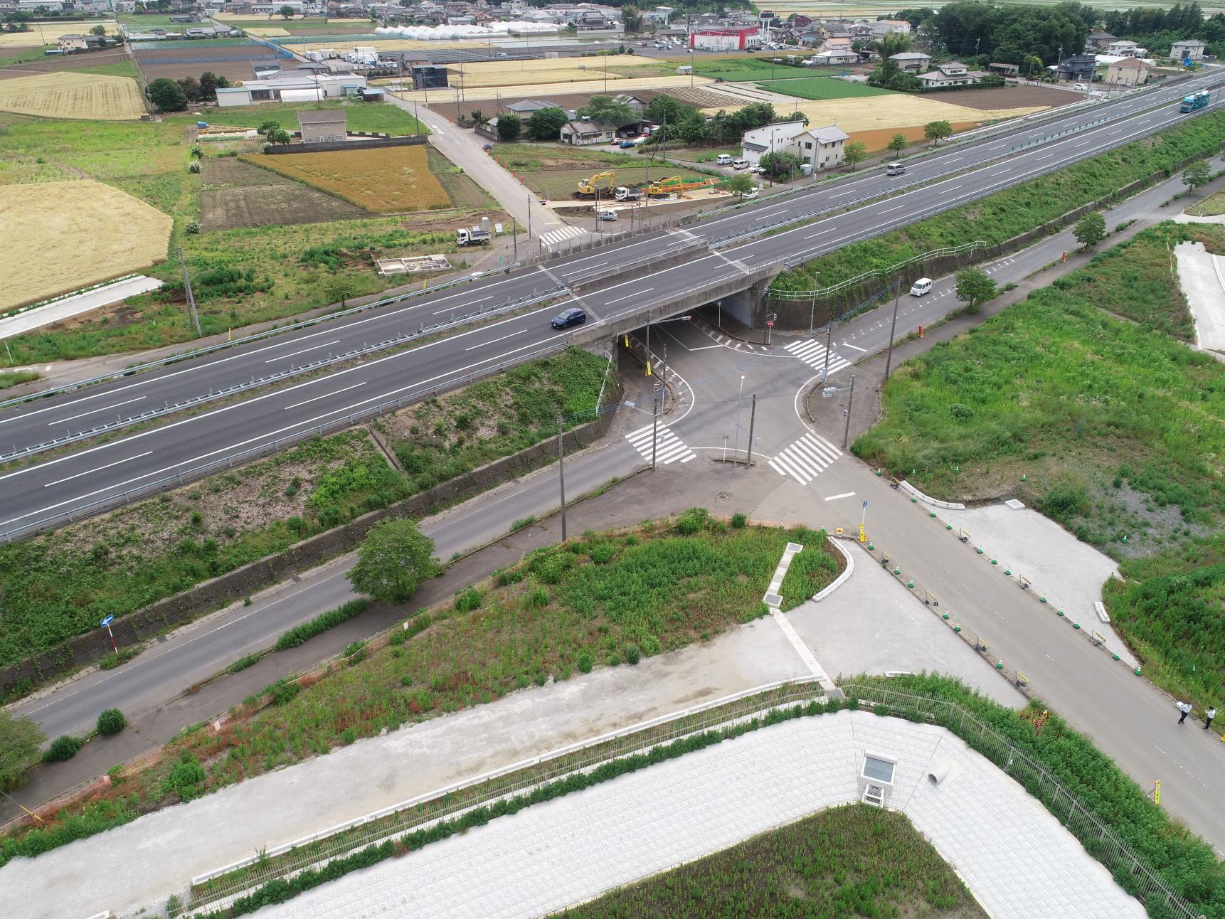 北関東自動車道北側接続部付近