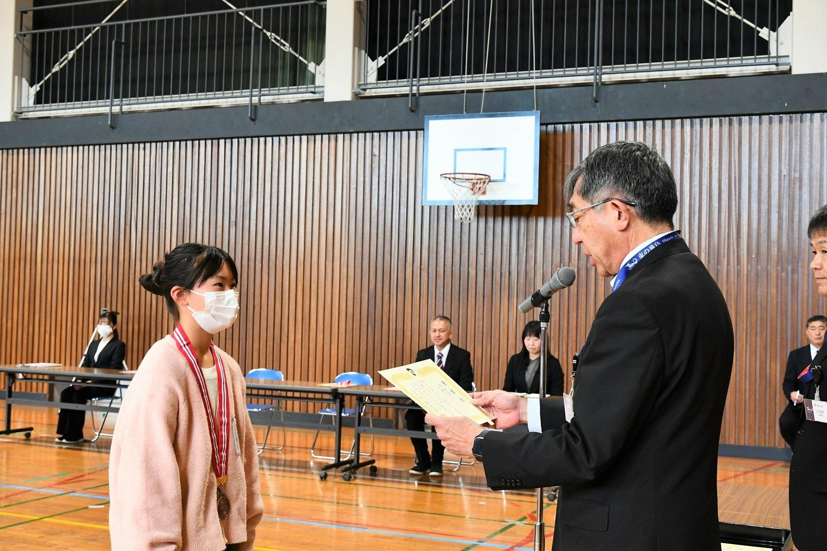 石橋北小児童表彰のようす（2）