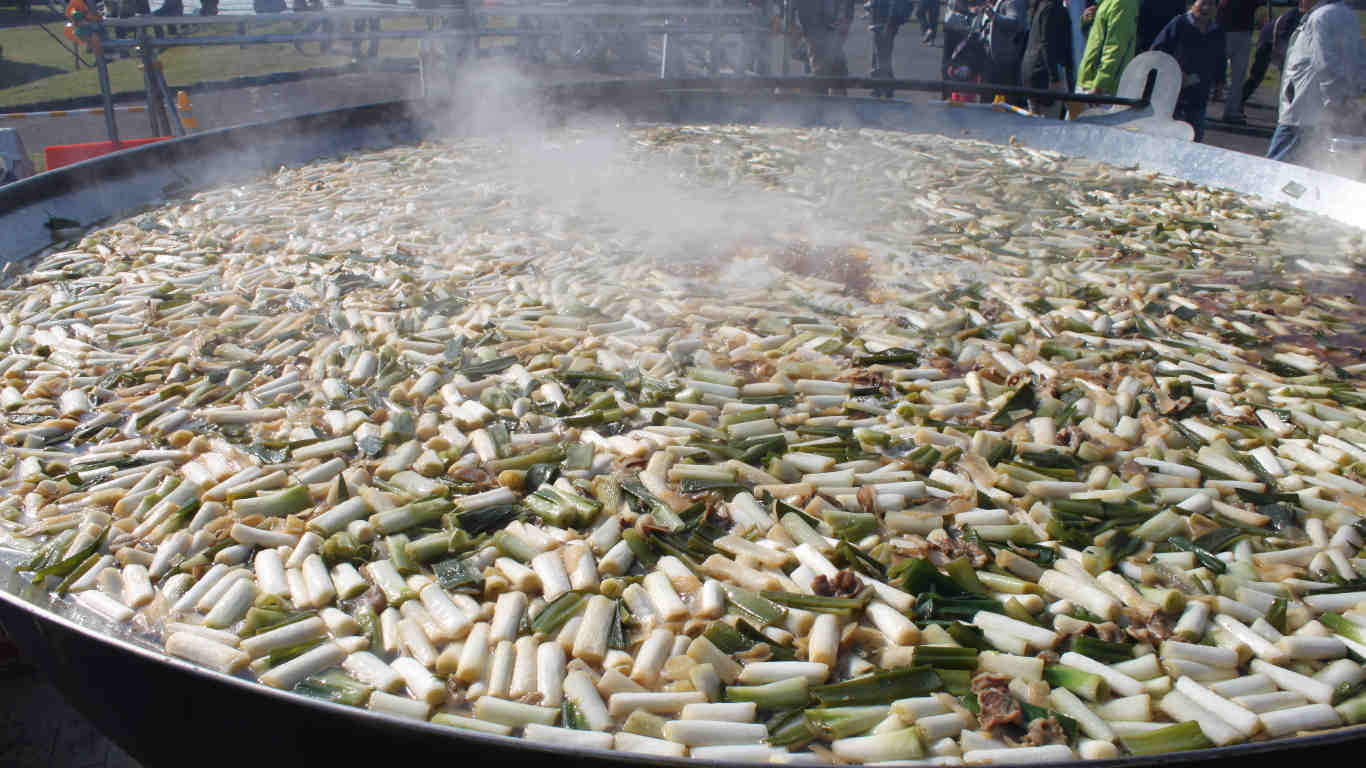 天平の芋煮会